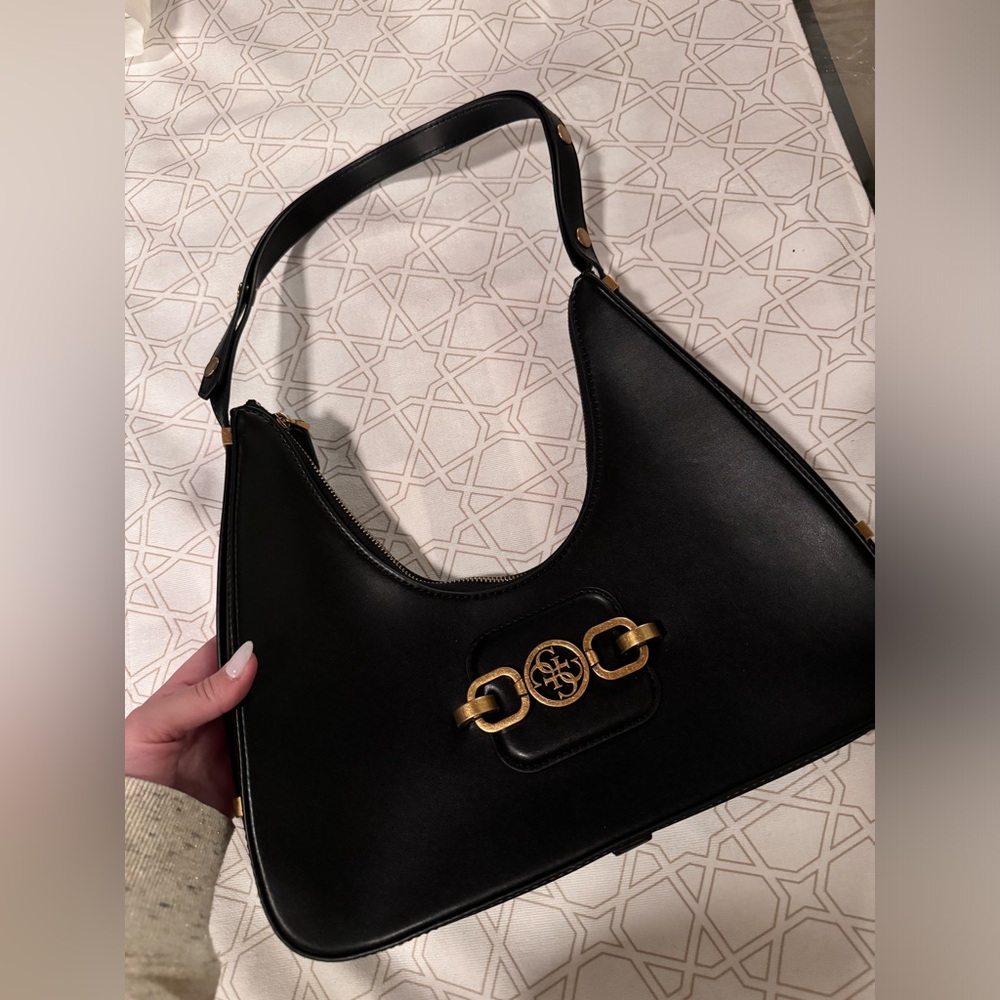 Guess Shoulder Bag - Black